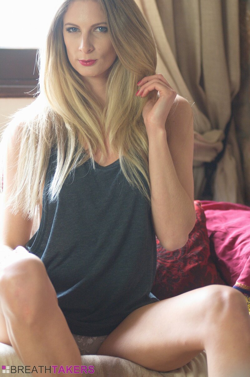 Елена, 24